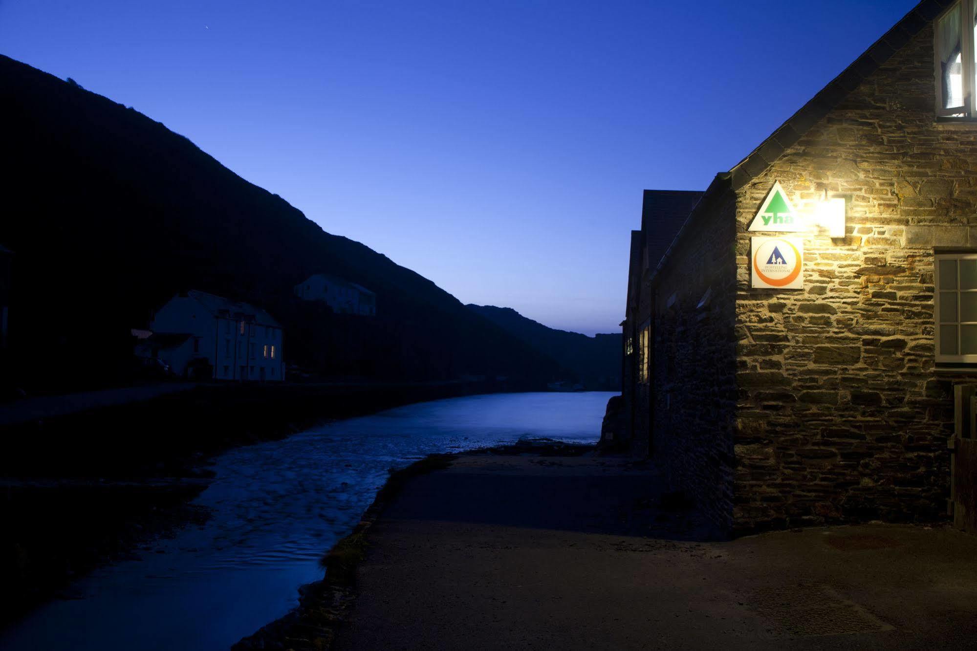 Yha Boscastle Hostel Exterior photo